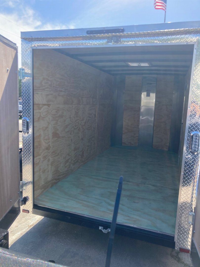 2027 Arising photo 3
