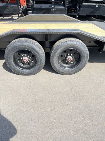 New 2026 MAXXD H8X10224 Flatbed Trailer