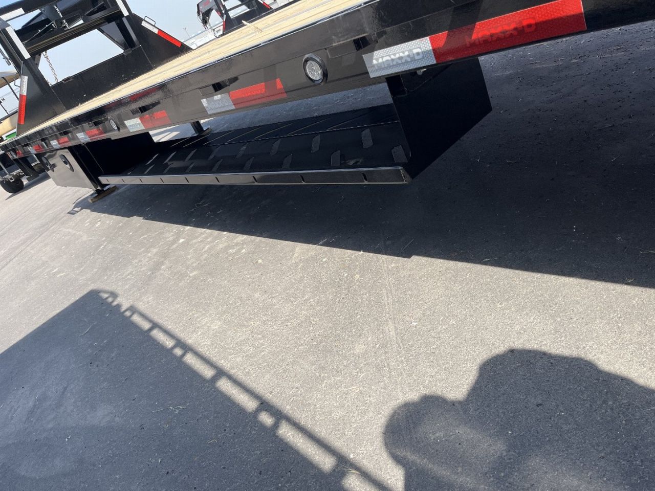 New 2025 MAXXD YDX10240 Flatbed Trailer
