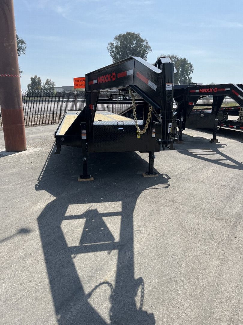 New 2025 MAXXD YDX10240 Flatbed Trailer