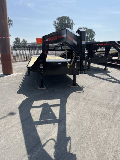 New 2025 MAXXD YDX10240 Flatbed Trailer