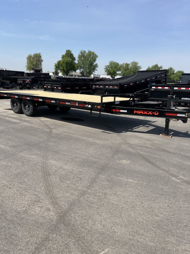 New 2025 MAXX-D DOX10220 Deckover Trailer