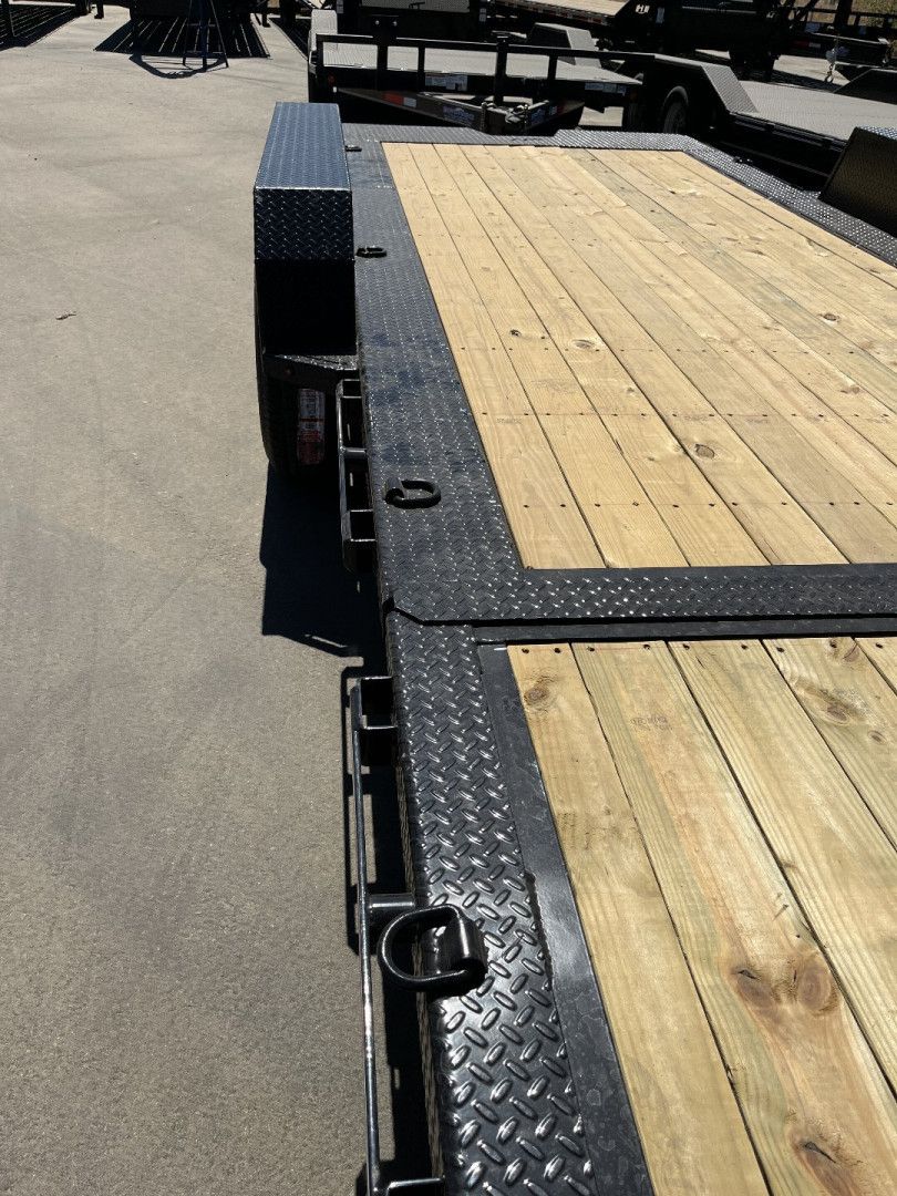 New 2025 HORIZON TRAILERS ETZBP207K Tilt Trailer