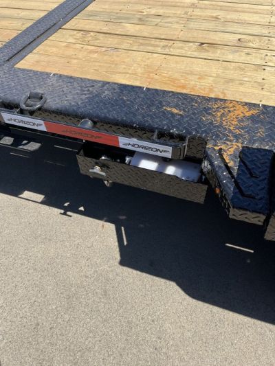 New 2025 HORIZON TRAILERS ETZBP207K Tilt Trailer