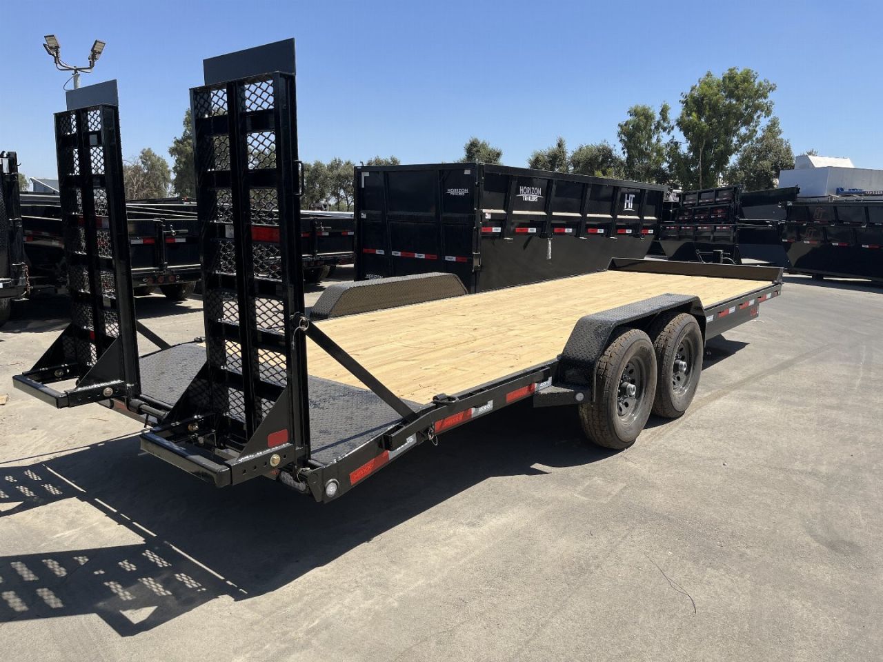 New 2025 MAXXD C6X8322 Car Hauler