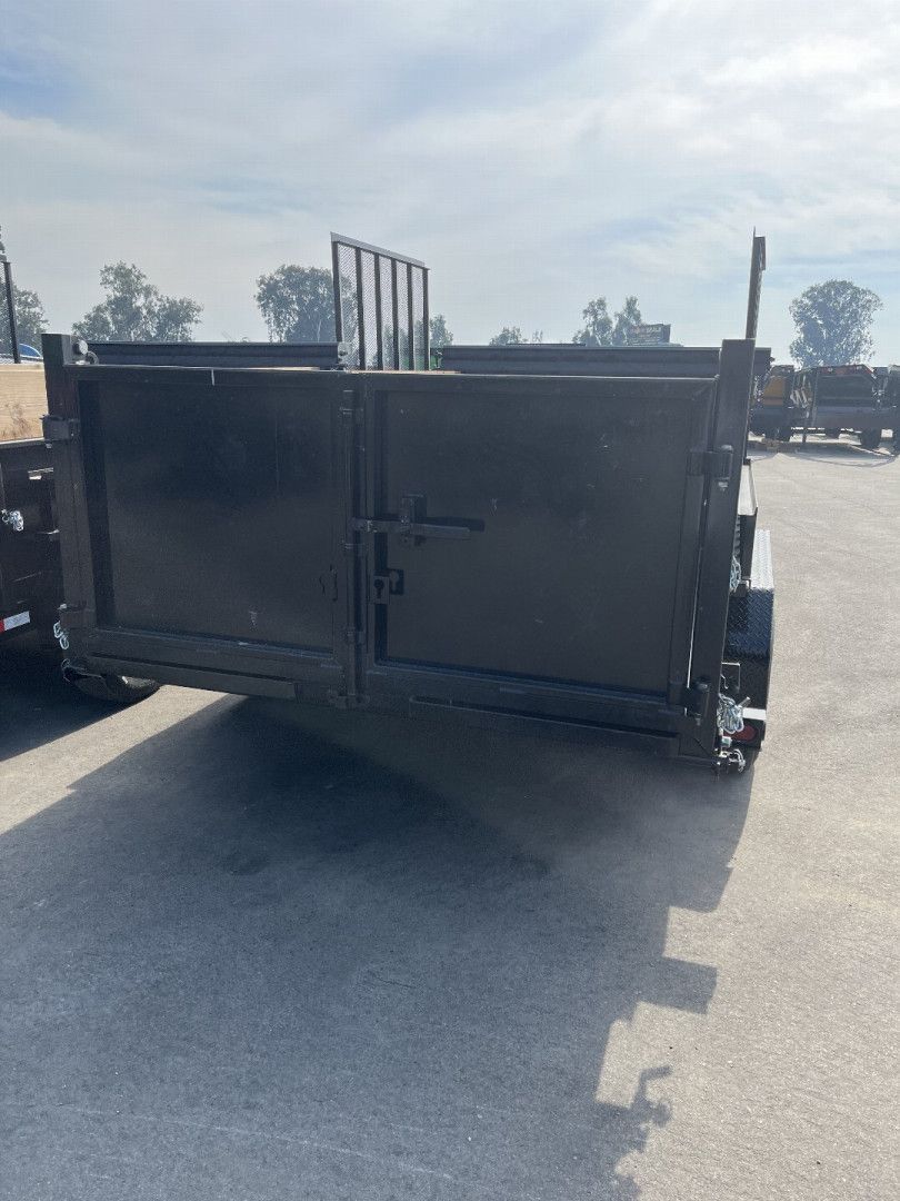 New 2024 BCL Fabrication LANDSCAPE DUMP Specialty Trailer