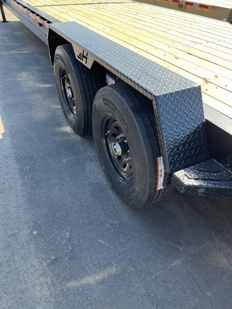 New 2024 Horizon Trailers FWZGN-32MR 7K Flatbed Trailer