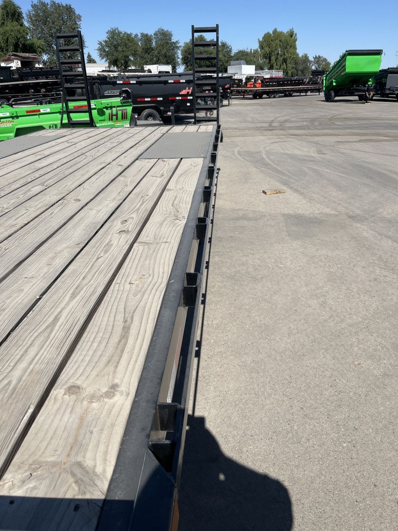 New 2022 Delco Trailers F822 Deckover Trailer