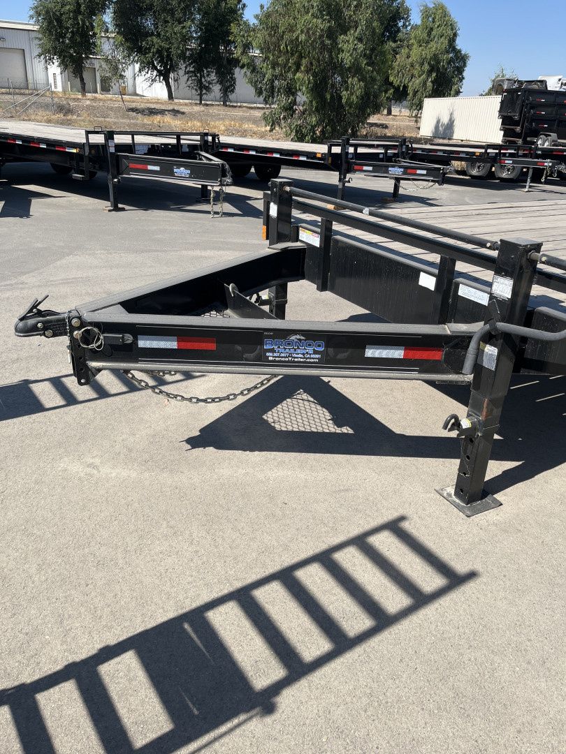 New 2022 Delco Trailers F822 Deckover Trailer
