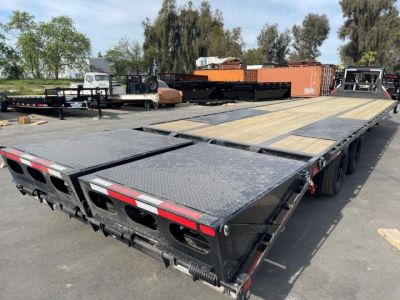 New 2022 MAXXD LDX10236 Flatbed Trailer