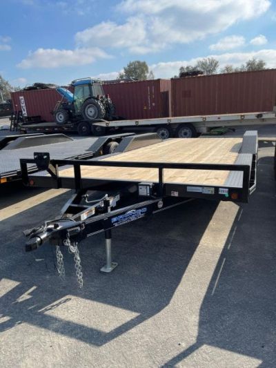 New 2021 East Texas Trailers CH0220032 Car Hauler