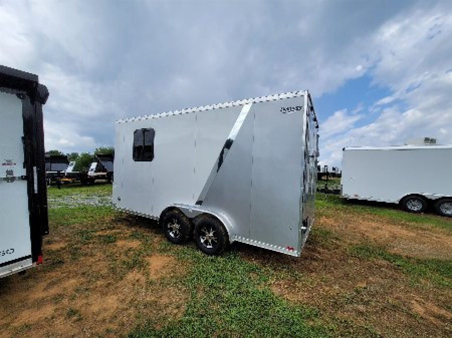 2022 Lightning photo 6