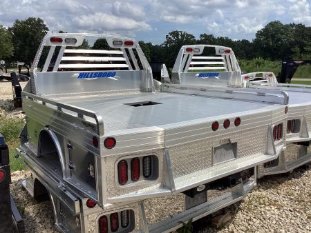 New 2025 Hillsboro 4000 Series Fits Dually, Longbed Trucks