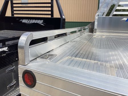 New 2025 Hillsboro 4000 Series Fits Dually, Longbed Trucks