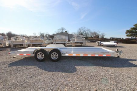 New 2025 Featherlite Trailers 3110-0022 Car / Racing Trailer