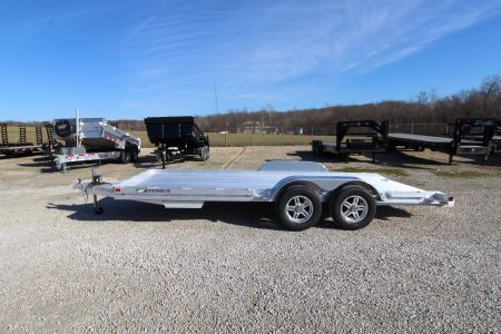 New 2025 Featherlite Trailers 3110-0017 Car / Racing Trailer