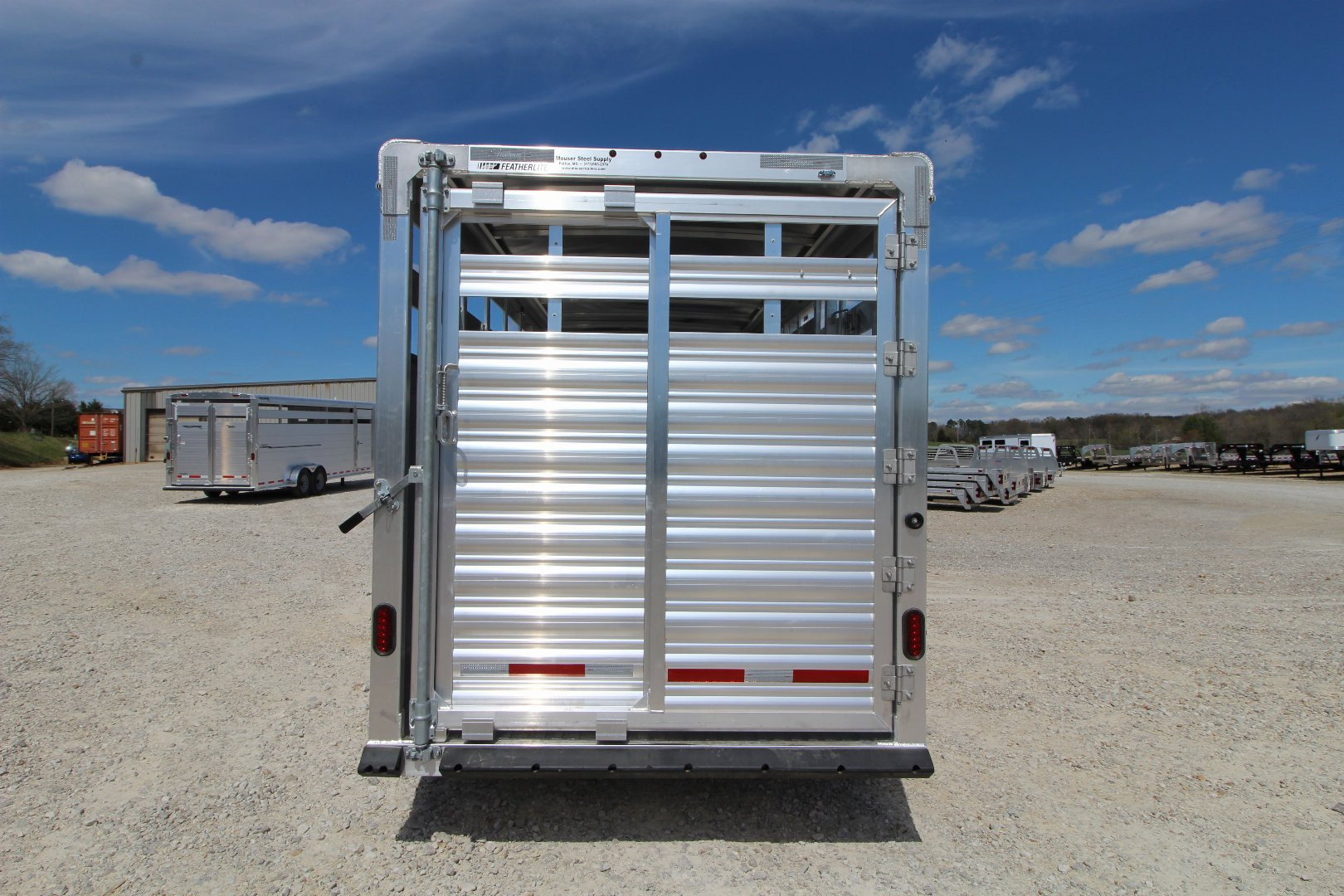 New 2024 Featherlite Trailers 8117 6'7 X 20' Stock / Stock Combo Trailer