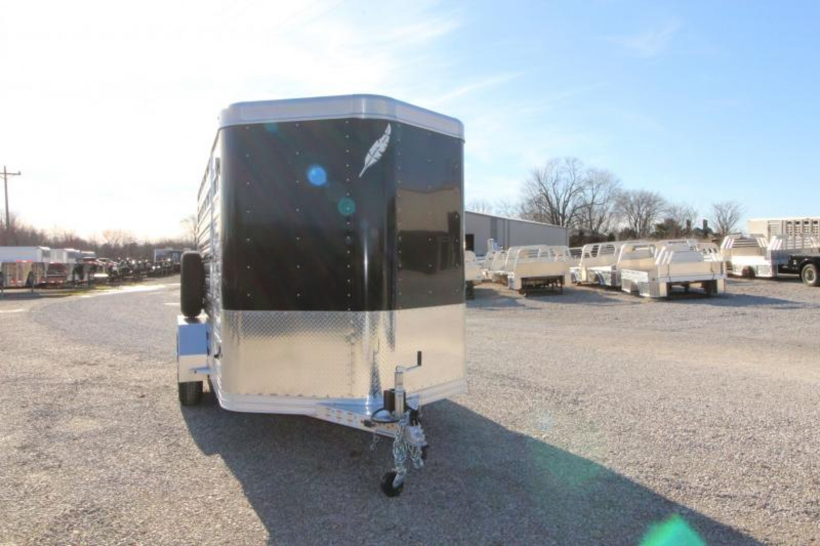 2023 Featherlite 8107-6716 photo 2