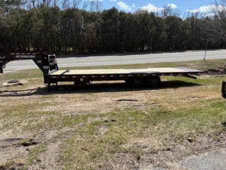 New PJ Trailers 102" x 26' T9 Deckover Power Tilt