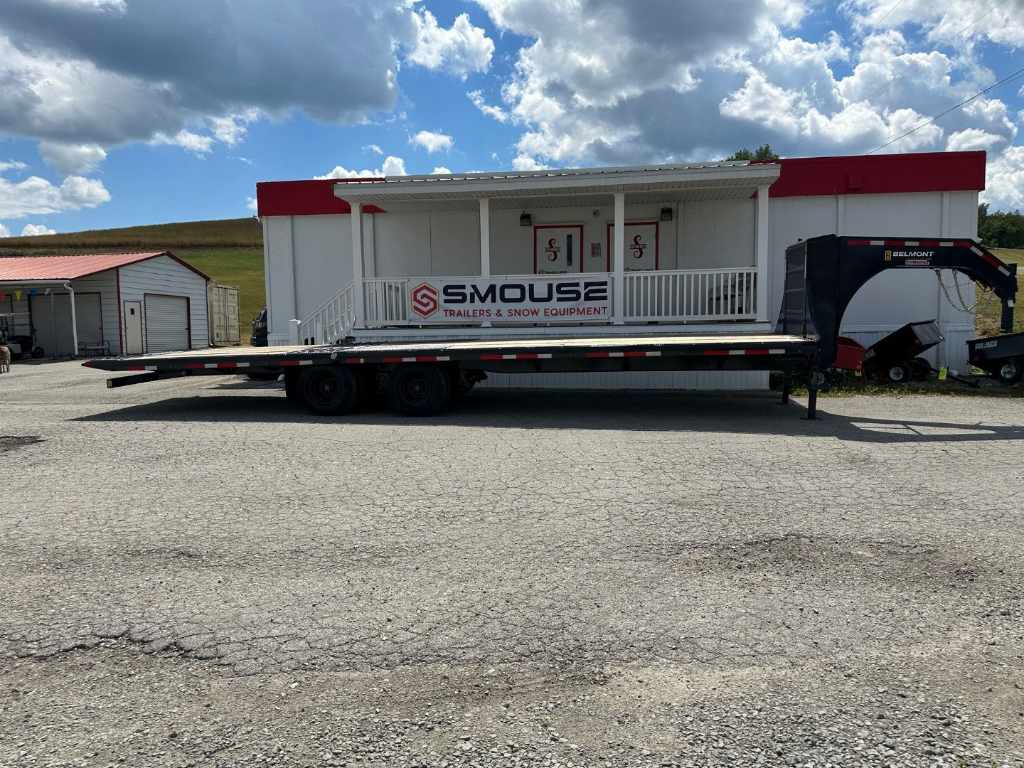 New 2025 Belmont 32' Gooseneck Deckover w/ 12' Hydraulic Dove Tail (PRICE DROP!!)