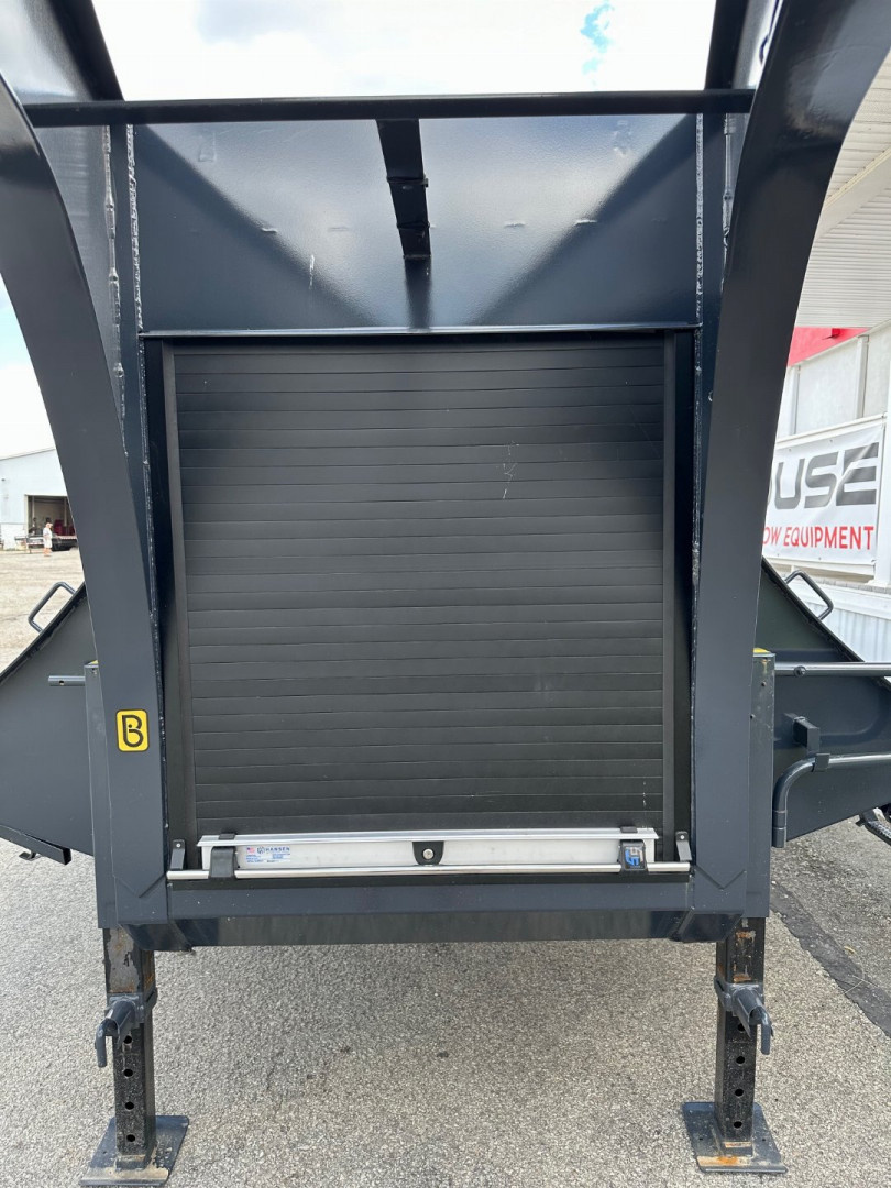 New 2025 Belmont 32' Gooseneck Deckover w/ 12' Hydraulic Dove Tail (PRICE DROP!!)