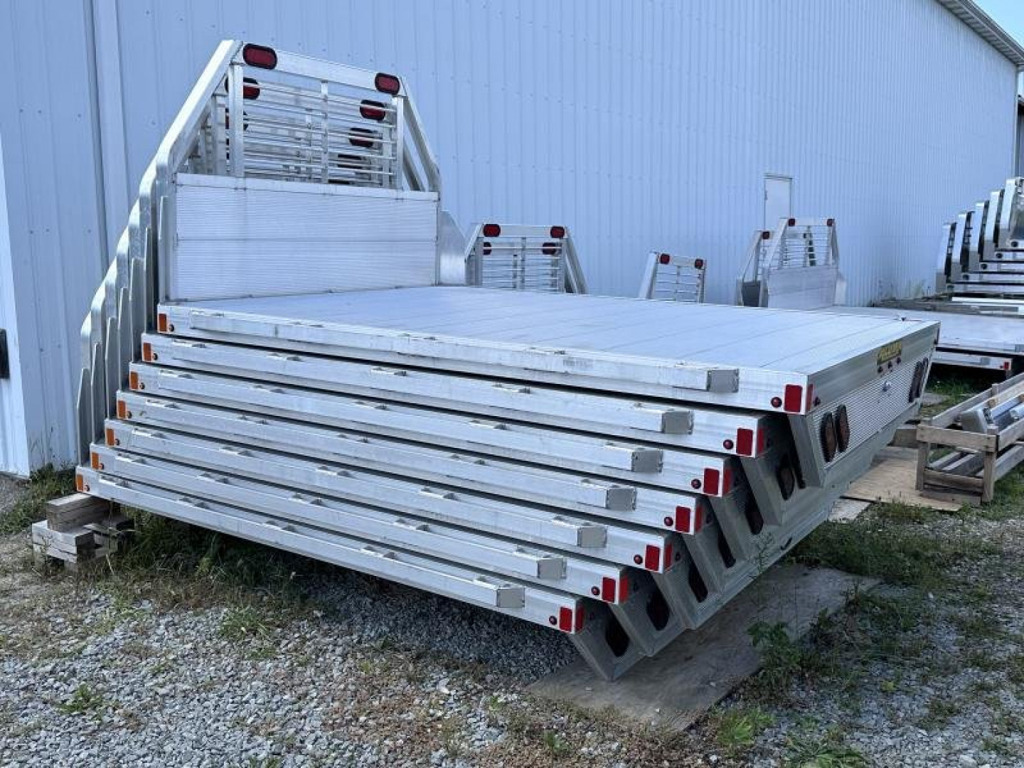 New 2027 ALUMA 8' Single Wheel Truck Bed