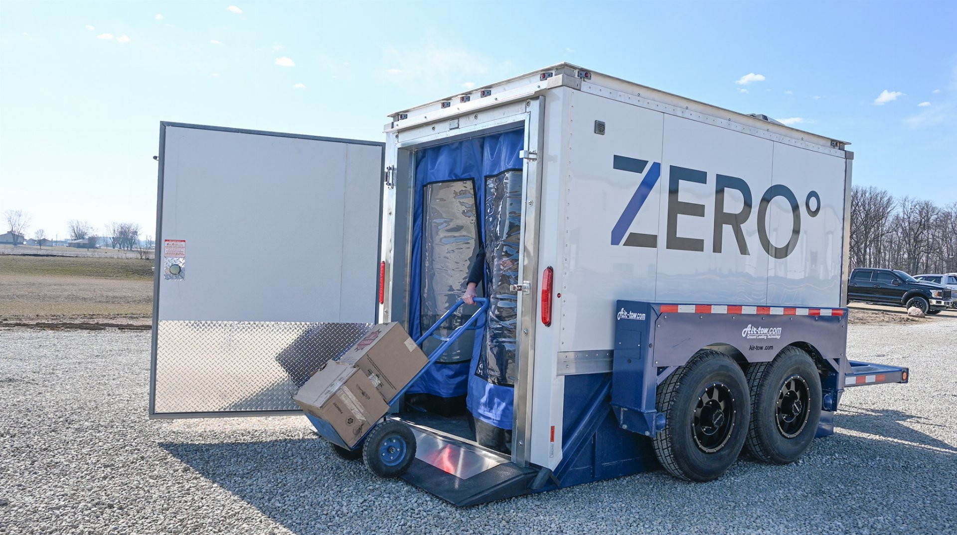 New ZERO AIR TOW GROUND LEVEL LOADING REFRIGERATED TRAILER