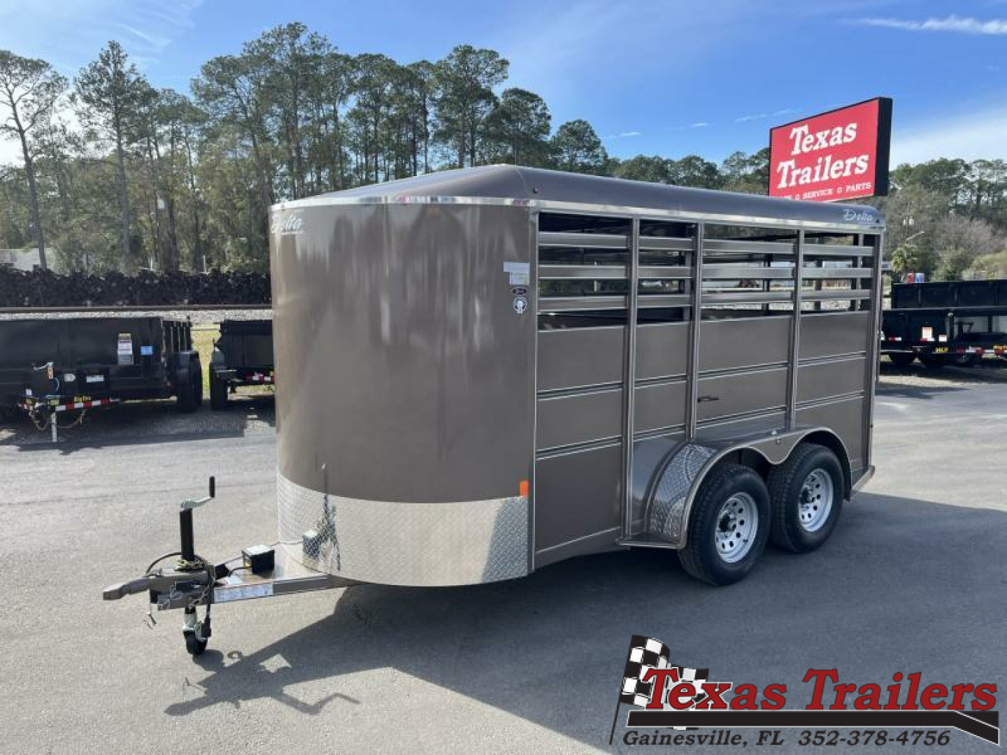 6×16 Horse Livestock Trailer photo 7