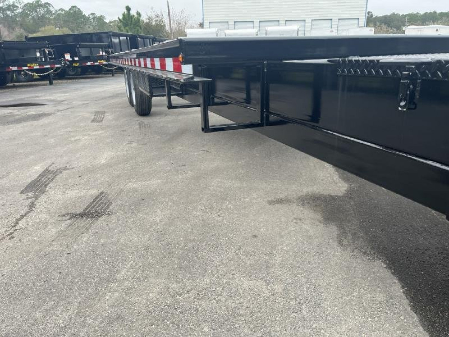 9×24 Equipment Flatbed Trailer photo 6