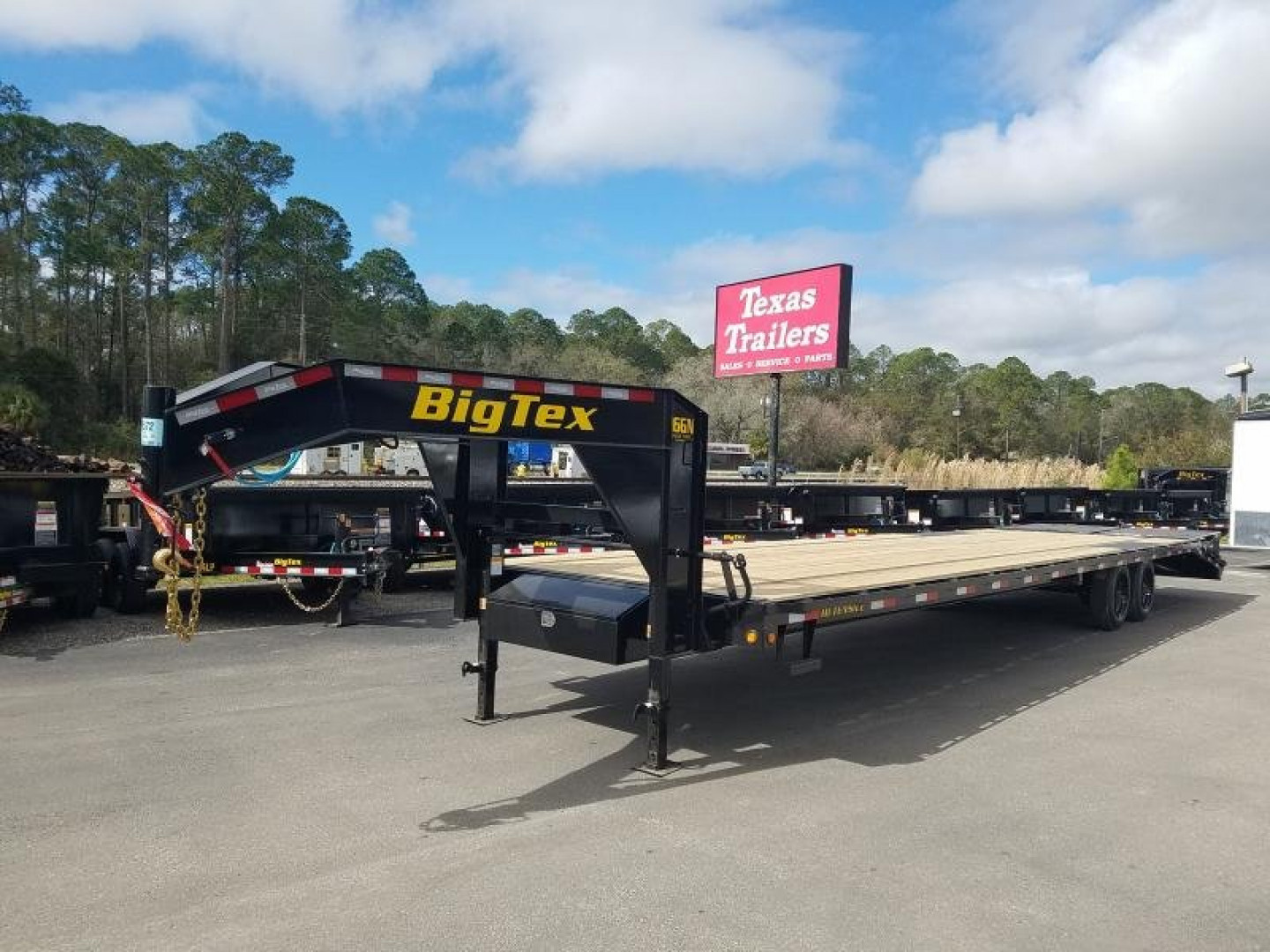 New 16GN-40D5A-MRBK BIG TEX 8.5' X 40' GOOSENECK FLAT BED W/ MEGA RAMPS & FREE SPARE TIRE *NON-CDL*