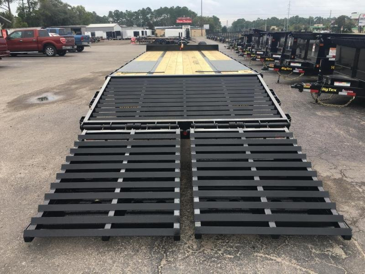New 22PH-20BK+5MR Big Tex Trailers Flatbed Trailer