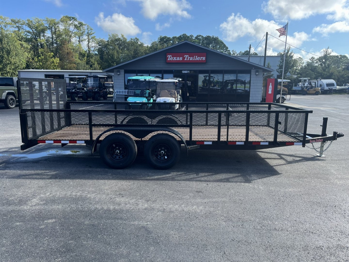 New LM61810 TEXAS TRAILERS 6'10" X 18' LAWN MAINTENANCE TRAILER