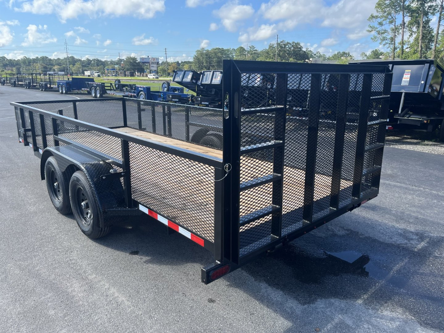 New LM61810 TEXAS TRAILERS 6'10" X 18' LAWN MAINTENANCE TRAILER