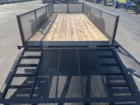 New LM61810 TEXAS TRAILERS 6'10  X 18' LAWN MAINTENANCE TRAILER