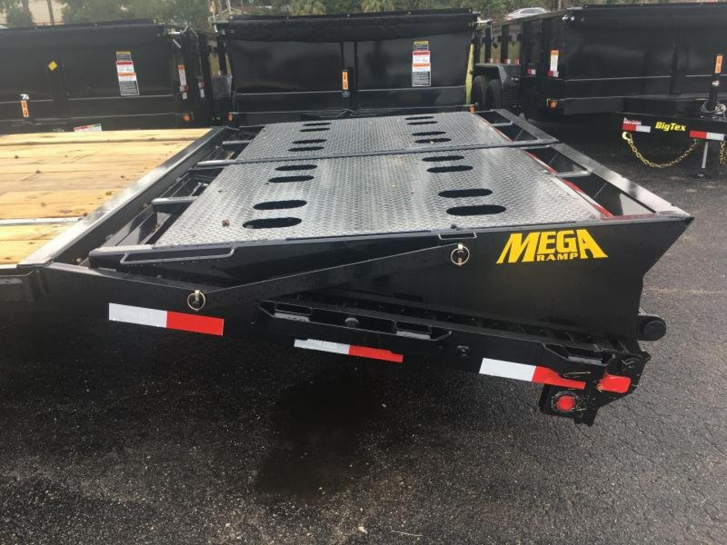 New 14PH-25BK+5MR BIG TEX 8.5' X 30' FLATBED TRAILER W/ MEGA RAMPS