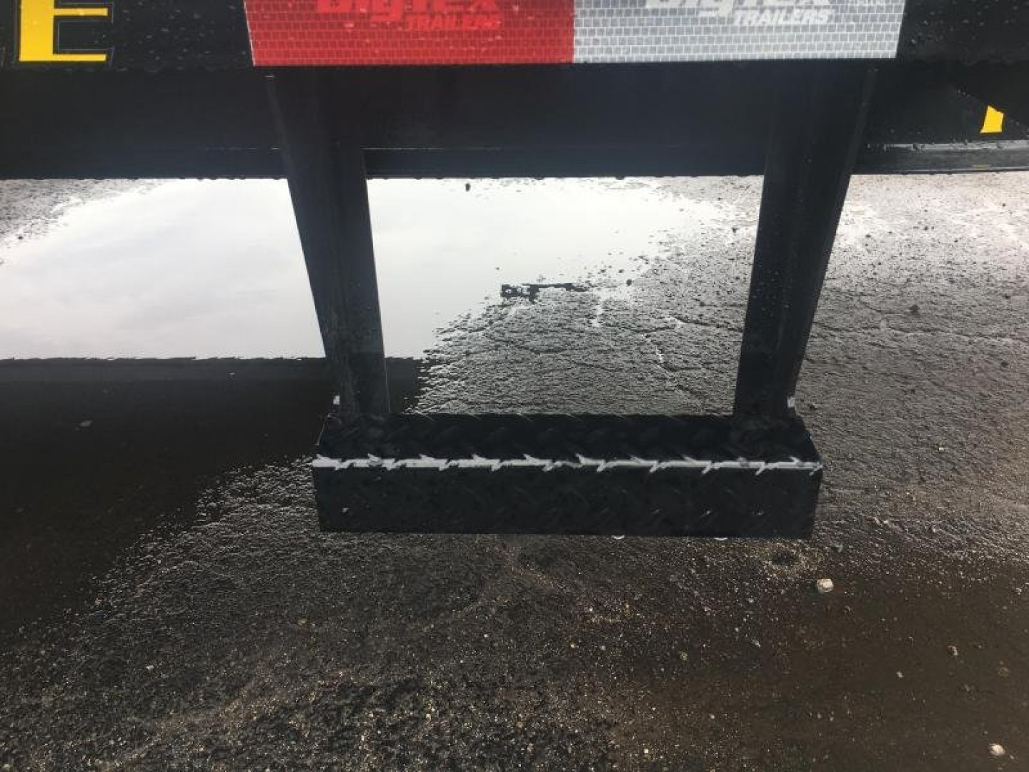 New 14PH-25BK+5MR BIG TEX 8.5' X 30' FLATBED TRAILER W/ MEGA RAMPS