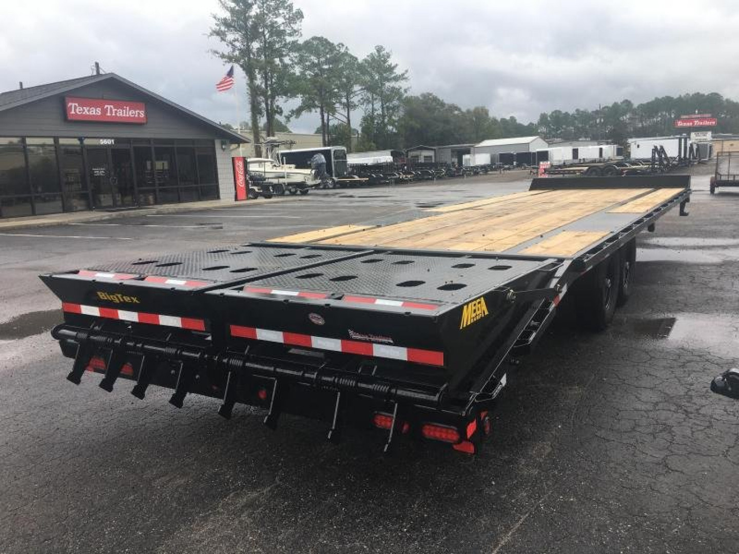 New 14PH-25BK+5MR BIG TEX 8.5' X 30' FLATBED TRAILER W/ MEGA RAMPS