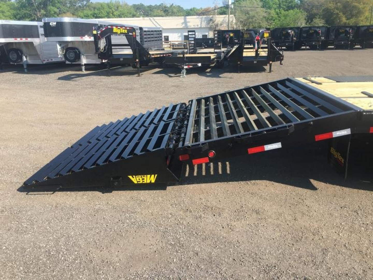 New 25PH-20BK+5MR BIG TEX 8.5' X 25' FLATBED TRAILER W/ MEGA RAMPS & UPGRADED TIRES
