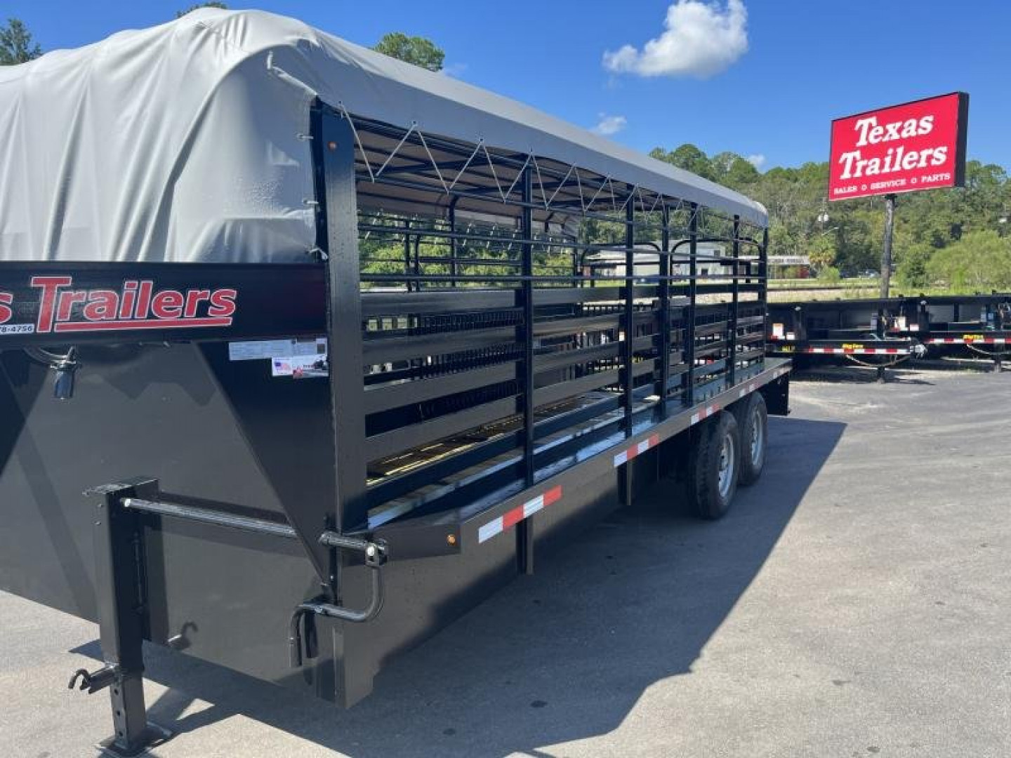 New ST2012G TEXAS TRAILERS 20' GOOSENECK STOCK TRAILER