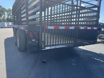 New ST2012G TEXAS TRAILERS 20' GOOSENECK STOCK TRAILER