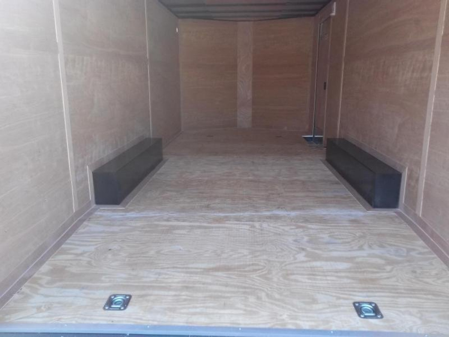 New GANS8520TA3 CARGO MATE 8.5' X 20' ENCLOSED CARGO TRAILER W/ REAR RAMP DOOR & SIDE DOOR