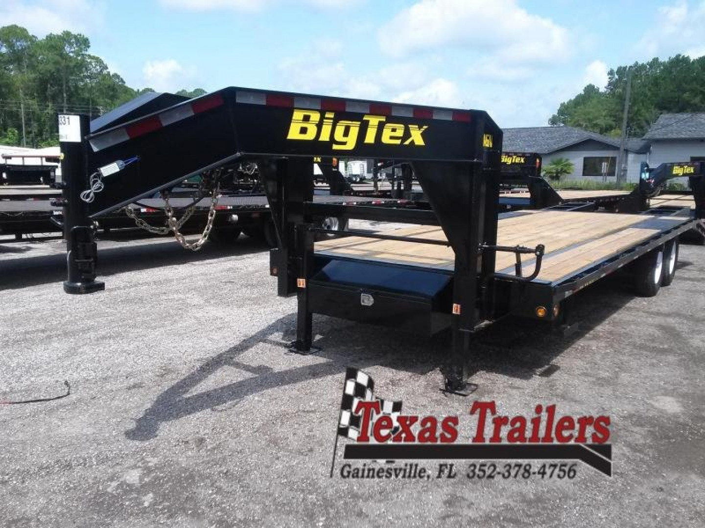 New 14GN-25D5A BIG TEX 8.5' X 25' GOOSENECK FLAT BED W/ 5' FOLD UP RAMPS & FREE SPARE *NON-CDL*