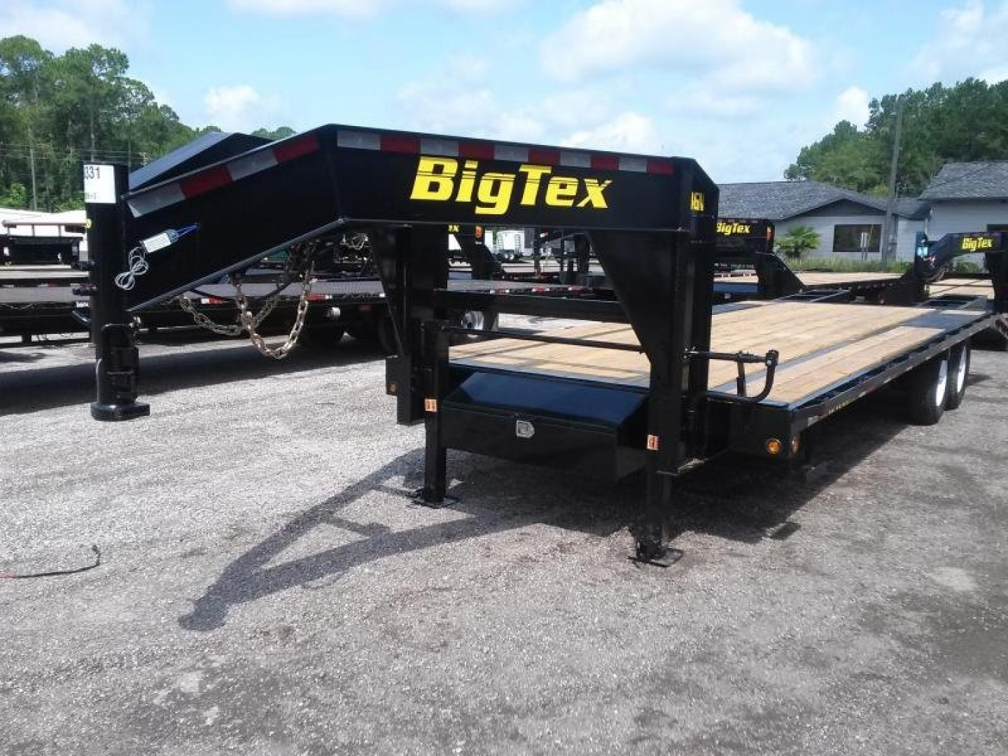 New 14GN-25D5A BIG TEX 8.5' X 25' GOOSENECK FLAT BED W/ 5' FOLD UP RAMPS & FREE SPARE *NON-CDL*