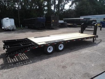 New 14GN-25D5A BIG TEX 8.5' X 25' GOOSENECK FLAT BED W/ 5' FOLD UP RAMPS & FREE SPARE *NON-CDL*