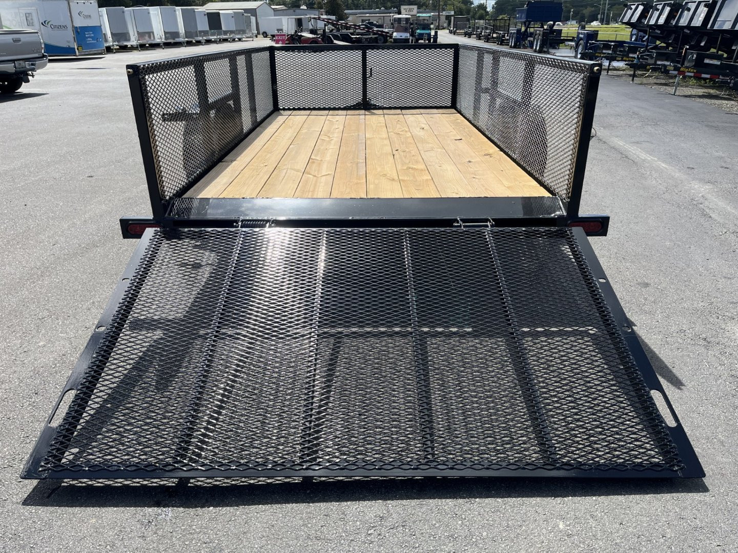 New LM61235 TEXAS TRAILERS 6'4" X 12' LAWN MAINTENANCE TRAILER