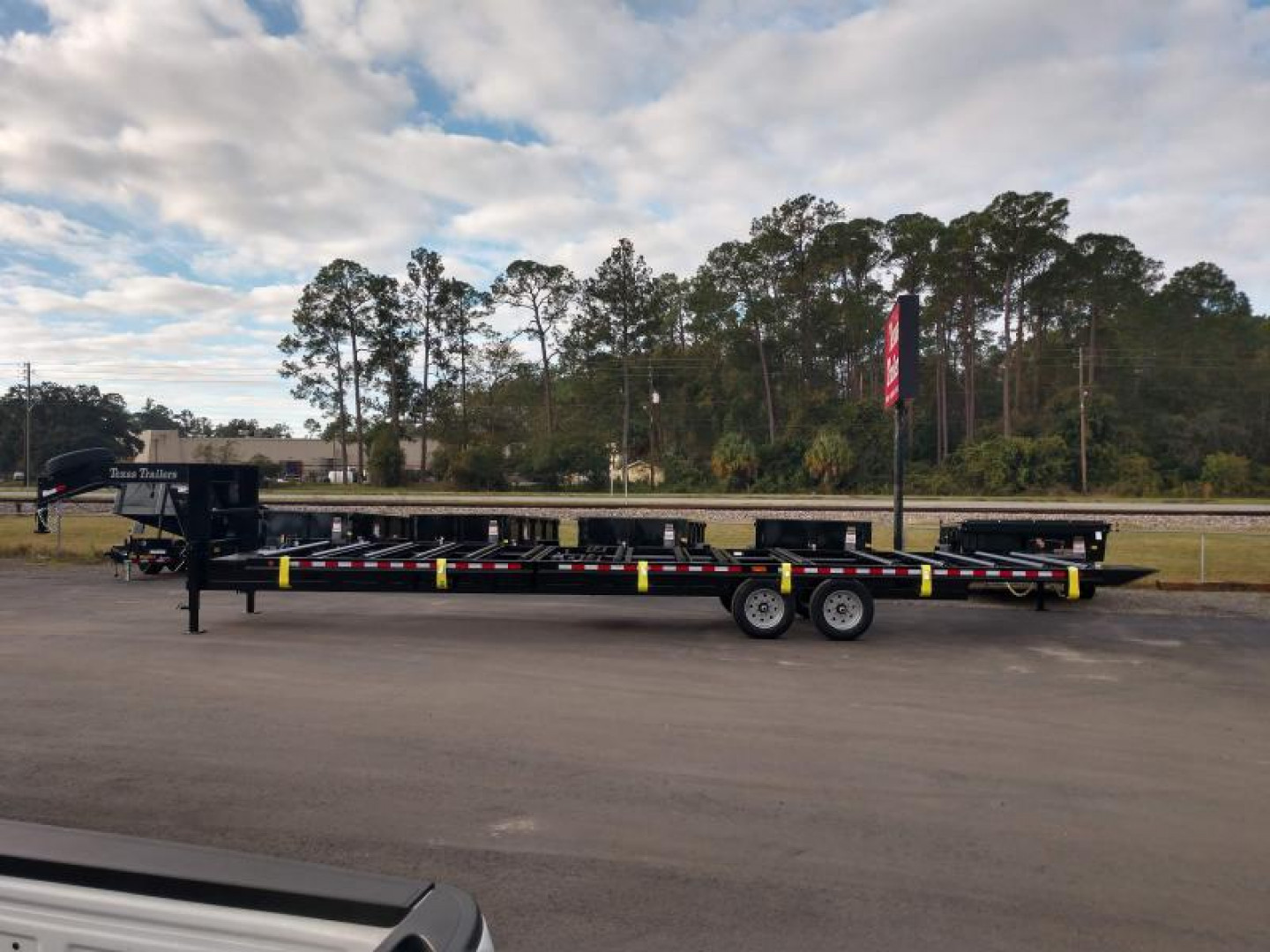 9×35 Equipment Flatbed Trailer photo 7