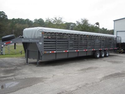 New ST3621G TEXAS TRAILERS 36' GOOSENECK STOCK TRAILER W/ TRIPLE AXLES