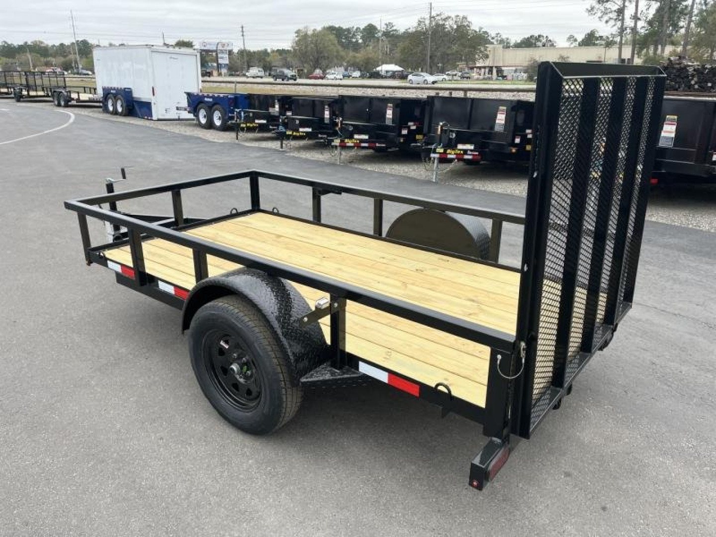 60×10 Utility Trailer photo 7