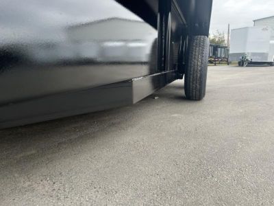 New ST1410B TEXAS TRAILERS 14' BUMPER PULL STOCK TRAILER