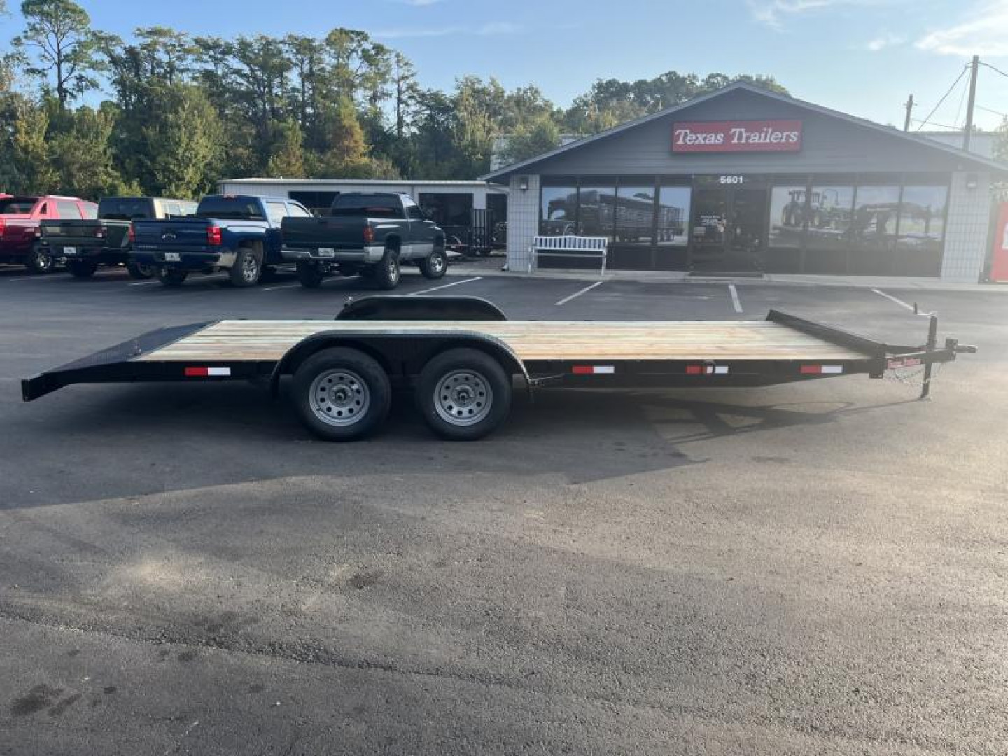 New CH1870 TEXAS TRAILERS 6'10" X 18' CAR HAULER W/ SLIDE OUT RAMPS